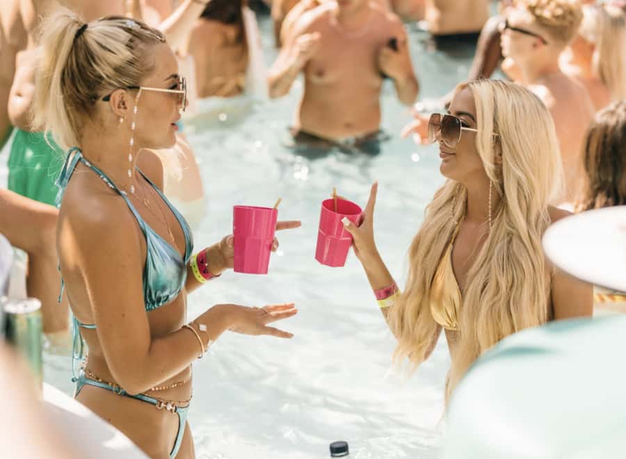 #1 Vegas Pool Crawl with Party Bus, Free Drinks & VIP Entry - The party bus ride: where the group bonding happens