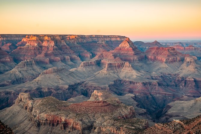 2 Day: Grand Canyon, Antelope Canyon, Horseshoe Bend, Zion Tour - Zion National Park: Watchman Trail, the Visitor Center, and Checkerboard Mesa