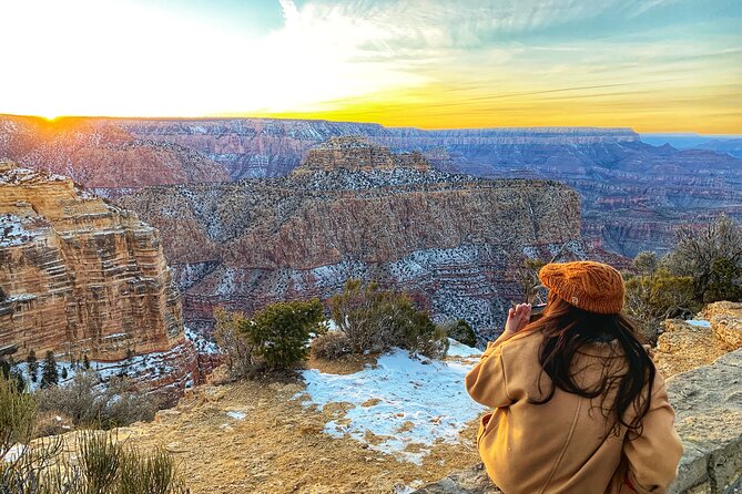 2 Day: Grand Canyon, Antelope Canyon, Horseshoe Bend, Zion Tour - Lower Antelope Canyon: Navajo guidance and the reality of stair climbs