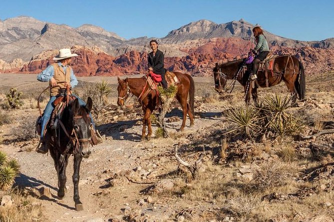 2-Hour Horseback Riding through Red Rock Canyon - Cowboy Trail Rides at the stables: safety gear, mounts, and how you get assigned