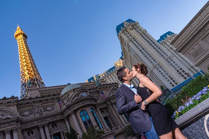 2 Hour Private Limo Photo Tour - Riding the Las Vegas Strip for photos, not logistics