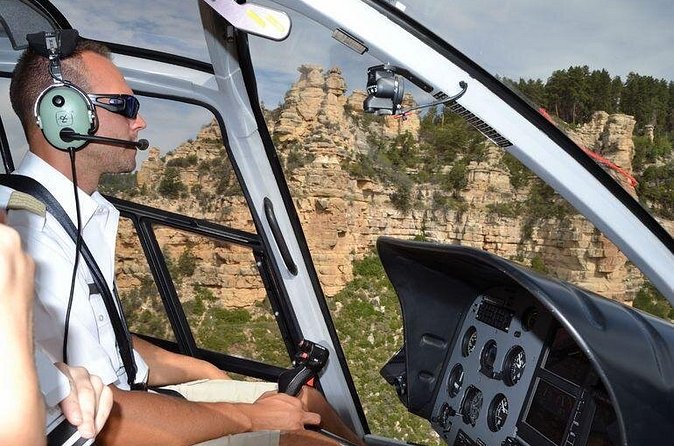 25-minute Grand Canyon Dancer Helicopter Tour from Tusayan, Arizona - Photo ops, landing, and making the most of 25 minutes