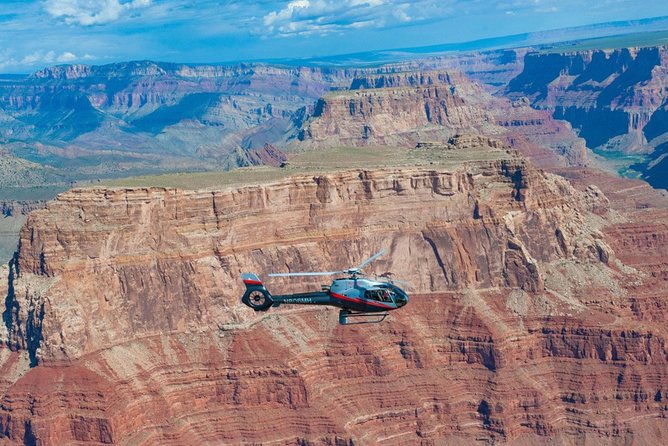 25-minute Grand Canyon Dancer Helicopter Tour from Tusayan, Arizona - The EC130 cabin and wraparound windows: where comfort meets real sightlines