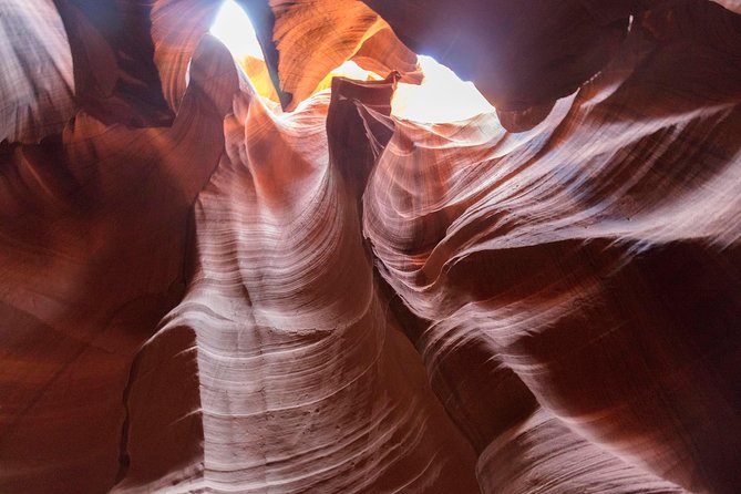 3-Day Antelope, Monument Valley & Horseshoe Tour from Las Vegas - Monument Valley Navajo Tribal Park: The Navajo Jeep Tour Makes It More Than a Photo Stop
