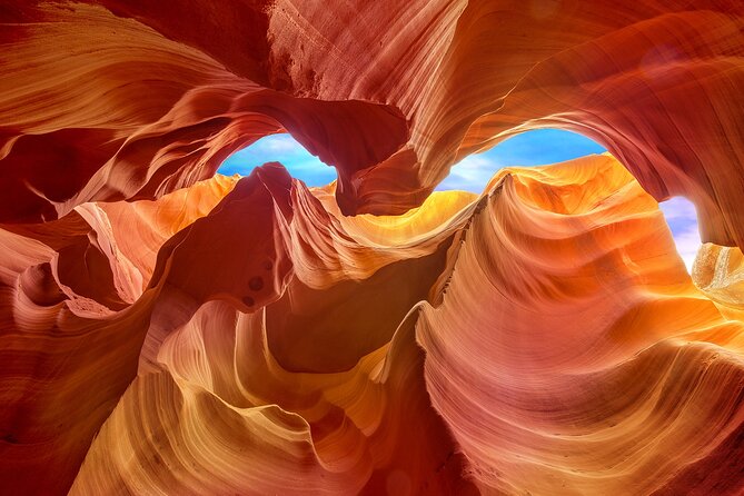 3-Day Grand Canyon, Antelope, Bryce & Zion Tour from Vegas - Day 2: Lower Antelope Canyon with a Navajo guide, then Bryce’s hoodoo colors