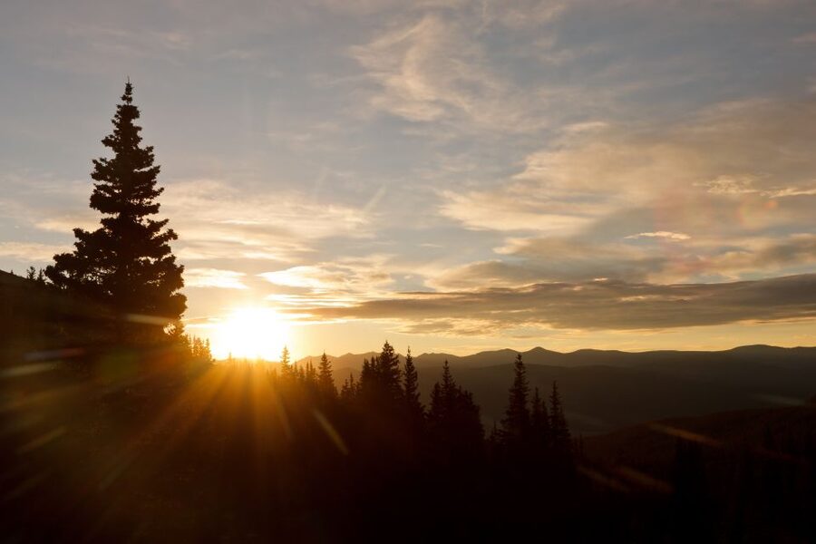 7-Day Yellowstone National Park Rocky Mountain Explorer - Cedar Breaks and Bryce hoodoos: where geology becomes a walking experience