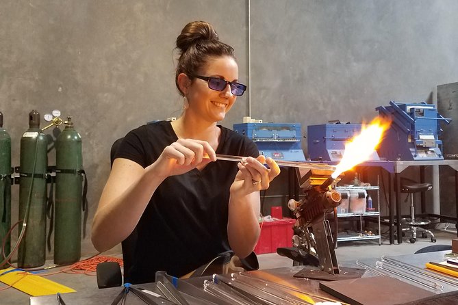 An adventure in Glassblowing by Torch - Group Size Matters: Why Four People Changes Everything