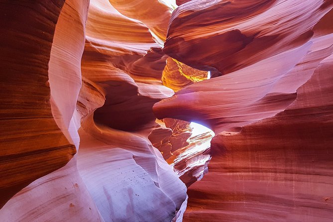 Antelope Canyon and Horseshoe Bend by Airplane from Las Vegas - Hotel Pickup, Boulder City Start, and the Real Logistics