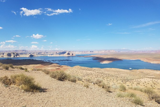 Antelope Canyon, Horseshoe Bend and Lake Powell Tour from Las Vegas - Horseshoe Bend: The 270-Degree Curve and the Walk to the View