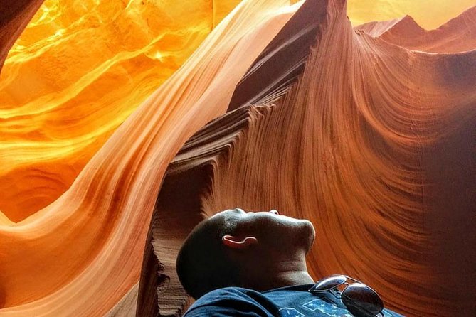 Antelope Canyon & Horseshoe Bend Tour from Las Vegas with Lunch - Lunch, snacks, and bottled water: the value of being fed