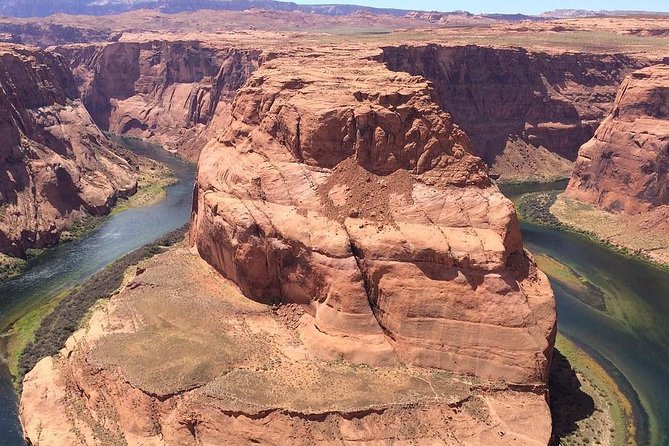 Antelope Canyon & Horseshoe Bend Tour from Las Vegas with Lunch - Horseshoe Bend: the included fee and the 1-mile walk