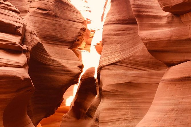 Antelope Canyon & Horseshoe Bend with Lunch - Horseshoe Bend: the 1-mile edge hike