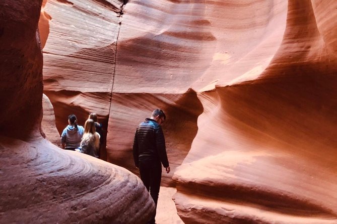 Antelope Canyon & Horseshoe Bend with Lunch - Lunch, bottled water, and the stuff that keeps a long day pleasant