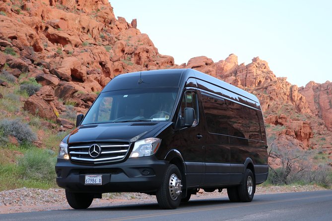 Antelope Canyon Luxury Private Tour from Las Vegas - A 6:00 am start and a long, comfortable ride
