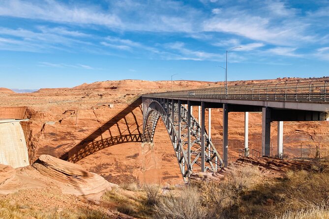 Antelope Canyon X and Horseshoe Bend from Las Vegas - Guides and drivers: why the people behind the van matter