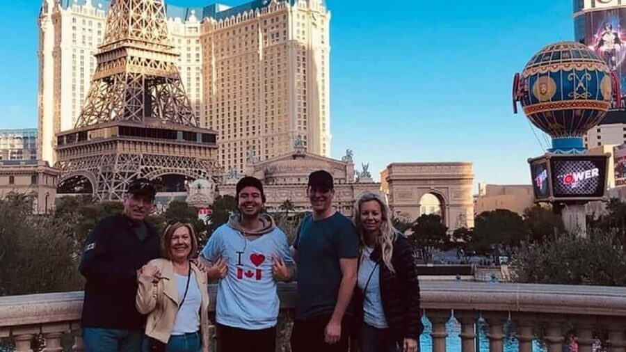 Bars Unknown: The Las Vegas Strip Bar Crawl - The Drinking-and-Walking Factor: Why It Changes the Whole Experience