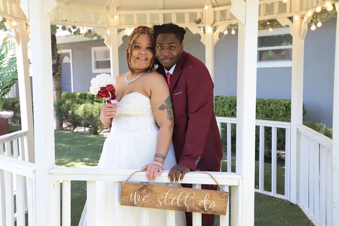 Basic Vow Renewal Ceremony Package - Guests, Group Size, and the Private Feel