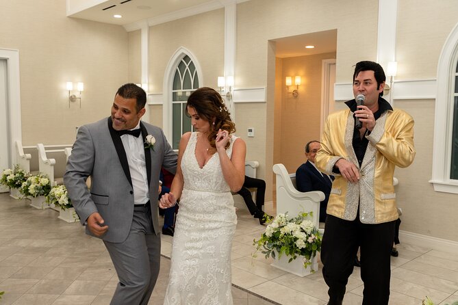 Bliss Chapel Elvis Weddings & Vow Renewal - The hour-long Elvis wedding rhythm on the Las Vegas Strip