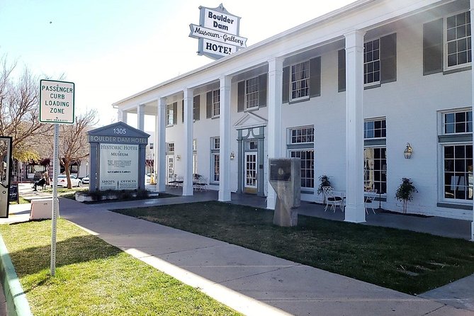 Boulder City Historic District Self-guided Tour from Las Vegas - Boulder City Historic District: why it feels different from Vegas