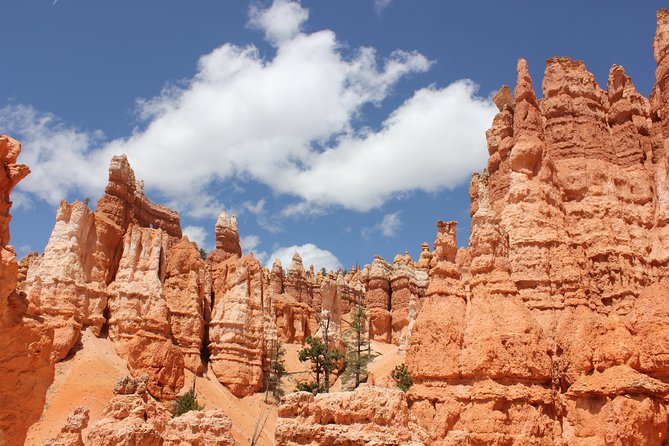 Bryce Canyon & Zion National Park from Las Vegas with Lunch, WiFi - Driving time you’ll actually enjoy: Virgin River Gorge and St. George