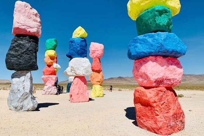Combo: Las Vegas Strip, Desert and History Tour by Hummer - Seven Magic Mountains: neon rocks in the Mojave