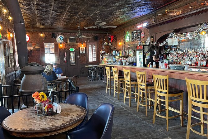 Combo: Las Vegas Strip, Desert and History Tour by Hummer - Pioneer Saloon: Old West drinking culture and ghost-story vibes