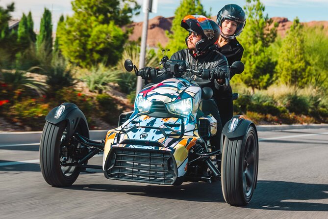 Couples Private Guided Red Rock Canyon Tour On A CanAm Trike - The ride style: private, on-road, and designed for couples