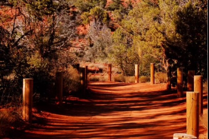 Day Tour of Uptown Sedona and It's Best Views - Sedona Airport Scenic Overlook: your camera’s first mission
