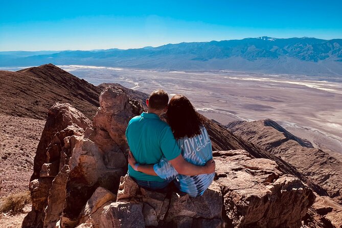 Death Valley Day & Night Tour - Scenic Stops, Sunset & Stargazing - Furnace Creek Visitor Center: restrooms, exhibits, and a real break
