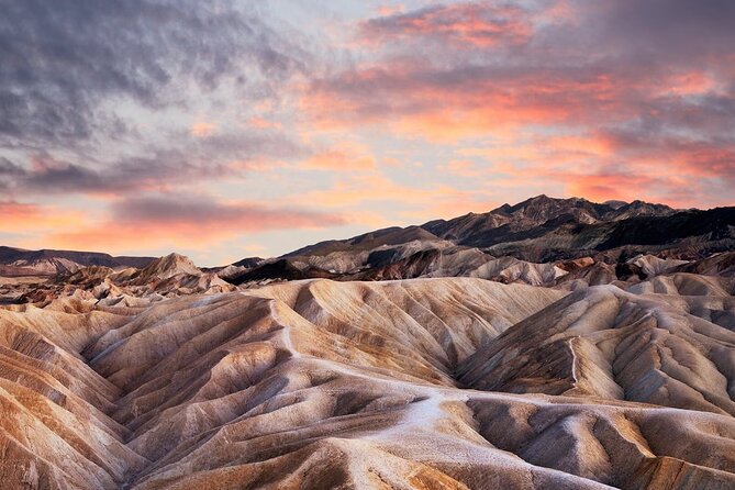 Death Valley Small Group VIP Tour from Las Vegas - Lunch, water, and apple pie: small details that matter in real heat