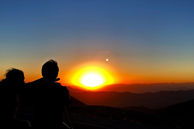 Death Valley Sunrise & Stargazing Day Tour Group Discount for 2 More People - Furnace Creek Visitor Center: breakfast-and-break energy