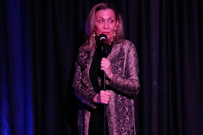 Delirious Comedy Club At Hennessey's Tavern Downtown Las Vegas - Price and value: does $50 make sense here?