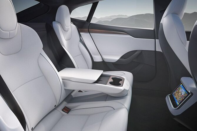 Departure Private Transfer: Las Vegas to Las Vegas Airport by electric vehicle - Luggage Rules and Car Seats: Small Details That Can Trigger Big Stress
