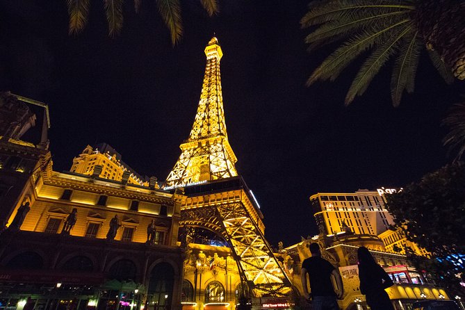 Eiffel Tower Viewing Deck Admission Ticket at Paris Las Vegas - Why This Eiffel Tower Deck Works So Well in Vegas