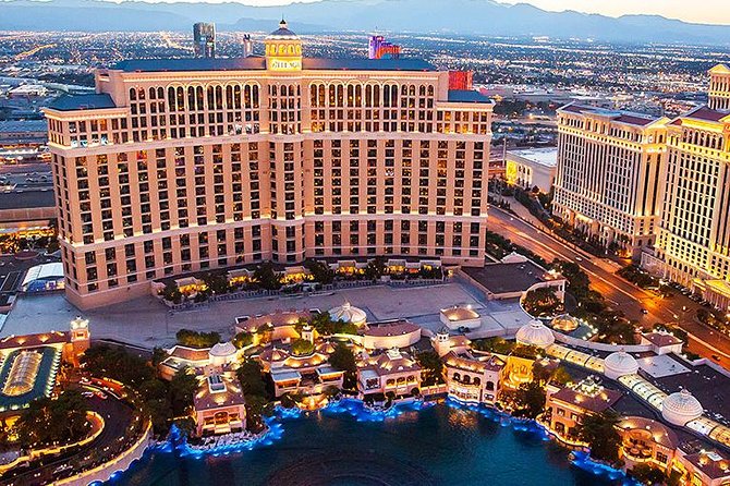Eiffel Tower Viewing Deck Admission Ticket at Paris Las Vegas - Stop Up Top: 360-Degree Views That Put Landmarks in Context