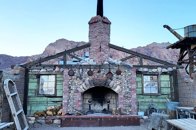 Eldorado Canyon & Nelson Ghost Town Tour from Las Vegas - Nelson Ghost Town: Vintage Cars, Antique Shops, and Quick Photos