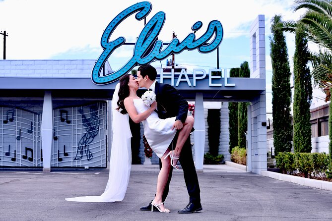 Elvis Chapel Wedding and Vow Renewal - Price and value: is $499 per person a smart trade?