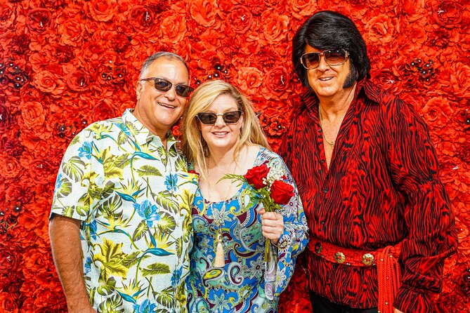 Elvis Wedding at The Little Vegas Chapel - The first step inside: your posed photo session at the Las Vegas Sign replica