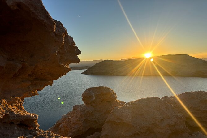 Emerald Cave Sunset Glow Kayak Tour: 3 Caves, Wildlife & Lights - Timing: Why a 3:00 pm Start Works