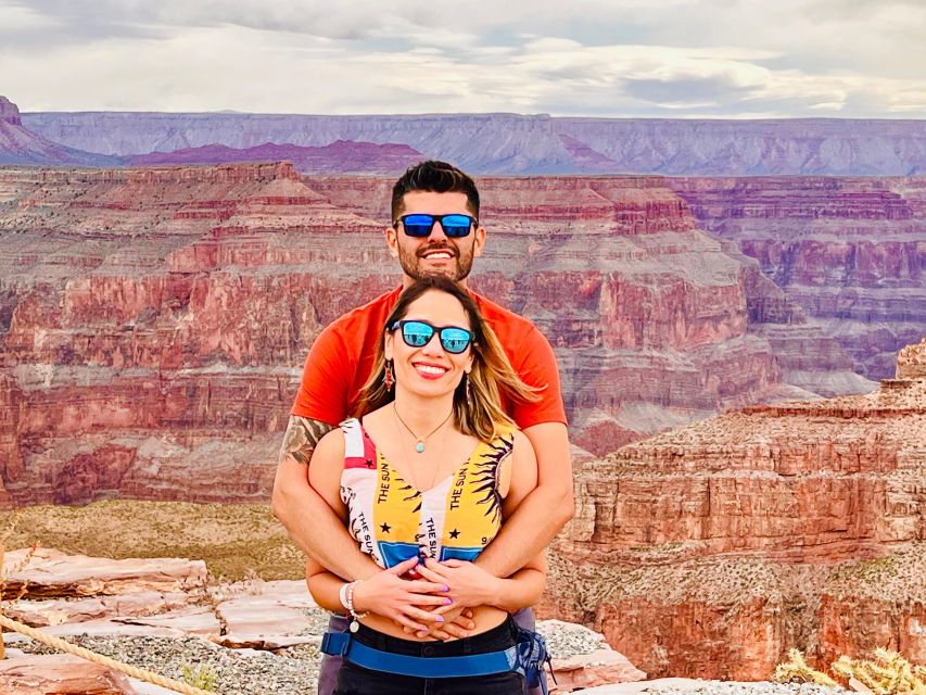 Excursion al Gran Cañon en español - Las Vegas - Hoover Dam: a quick stop that’s built for photos