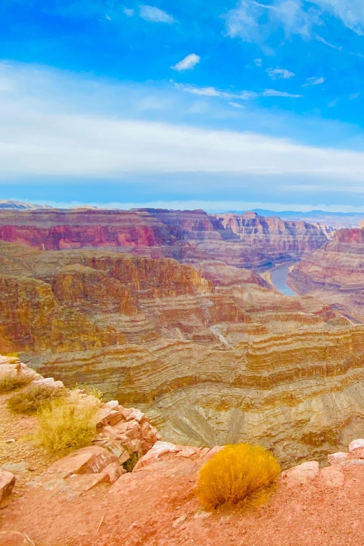 Excursion al Gran Cañon en español - Las Vegas - Getting there: Spanish guide, Wi‑Fi van, and how the ride affects your views