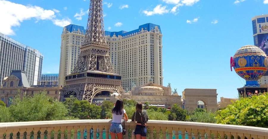 Explore Must-See Spots: Las Vegas Strip Walking Tour - Key Things to Know Before You Walk the Strip