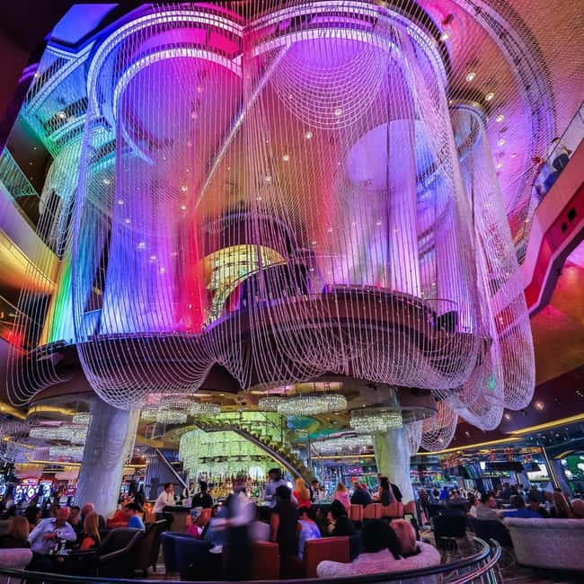 Explore Must-See Spots: Las Vegas Strip Walking Tour - Finding Flight Club (The Start Point) Without Stress