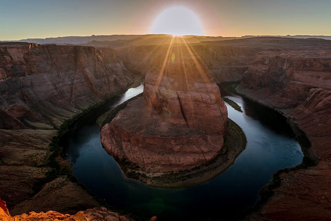 Extra Luxury tour for up to 7 to Antelope Canyon X and Horseshoes - Private group size and the premium vehicle reality
