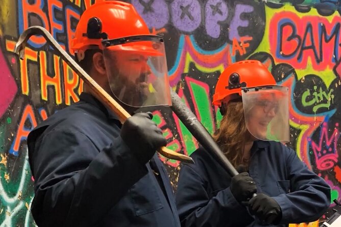 Fremont Street Smash Room: Rage & Destroy Experience - Your 15 Minutes: How the Timing Changes the Feeling