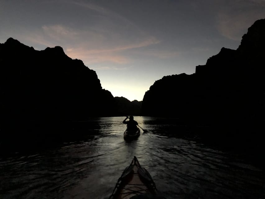 From Las Vegas: Black Canyon Twilight Kayak Tour - Group Size and the Feeling of Space on the River