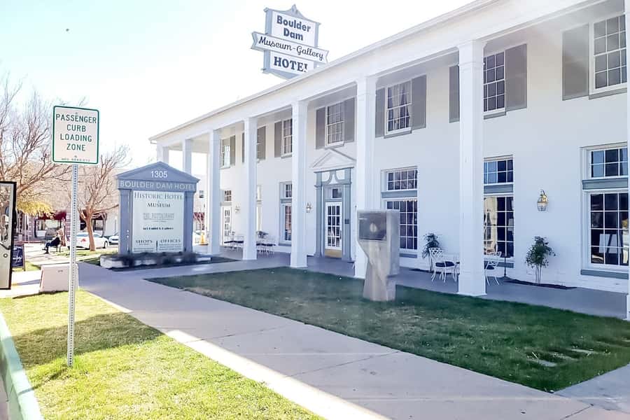 From Las Vegas: Boulder City Self-Guided Tour - Pickup and Drop-Off: Where You’ll Actually Meet the Vehicle