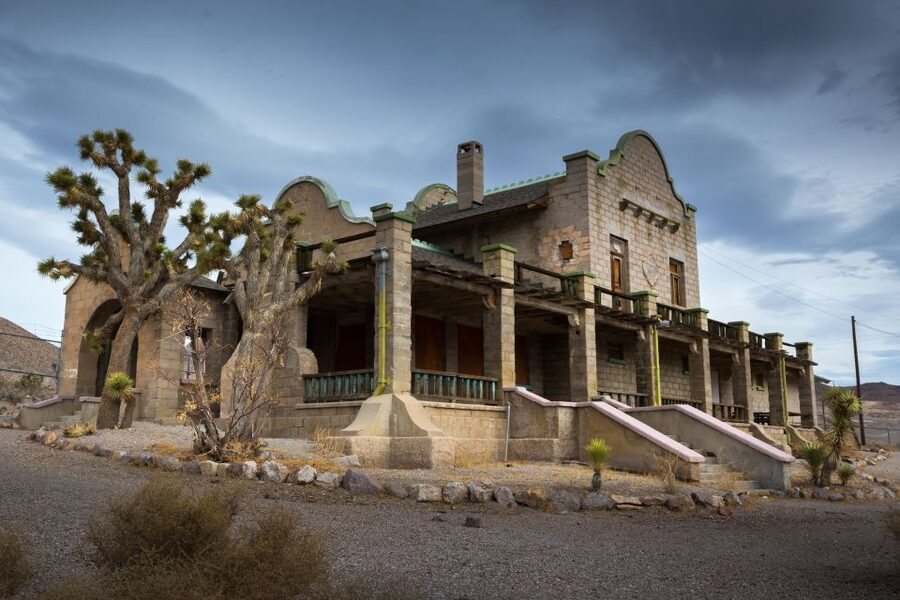 From Las Vegas: Death Valley & Rhyolite Ghost Town Day Trip - Rhyolite Ghost Town: A Short Visit With Big Atmosphere