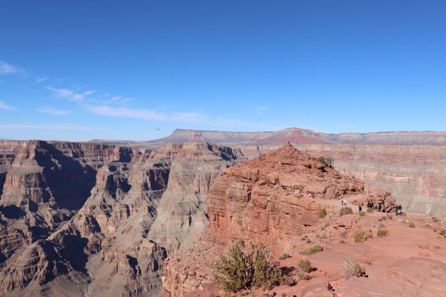 From Las Vegas: Grand Canyon & Hoover Dam Private Photo Tour - Skywalk Cafe lunch: a break that keeps the schedule tight