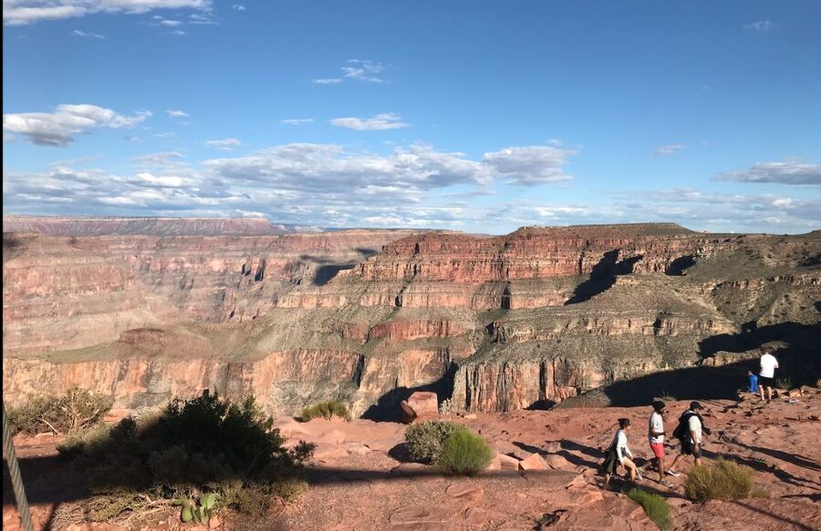 From Las Vegas: Grand Canyon & Hoover Dam Private Photo Tour - Pickup, transport, and the value of starting on the right foot